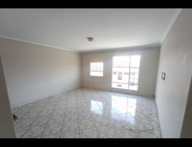2 BEDROOM APARTMENT FOR SALE IN ALAN MANOR